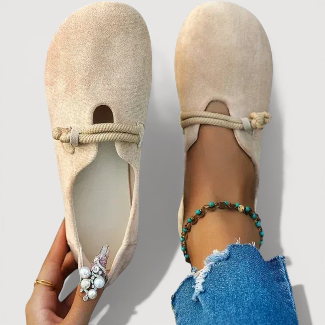 LILY – COMFORT FLATS