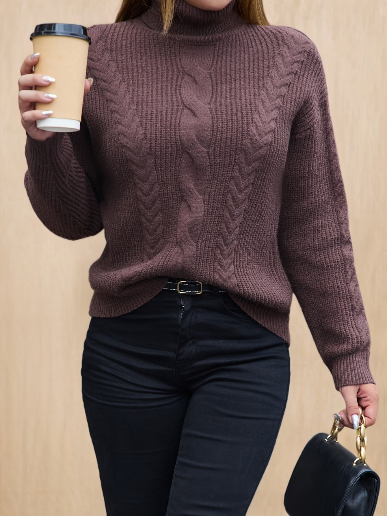Élise | Soft Cable Turtleneck
