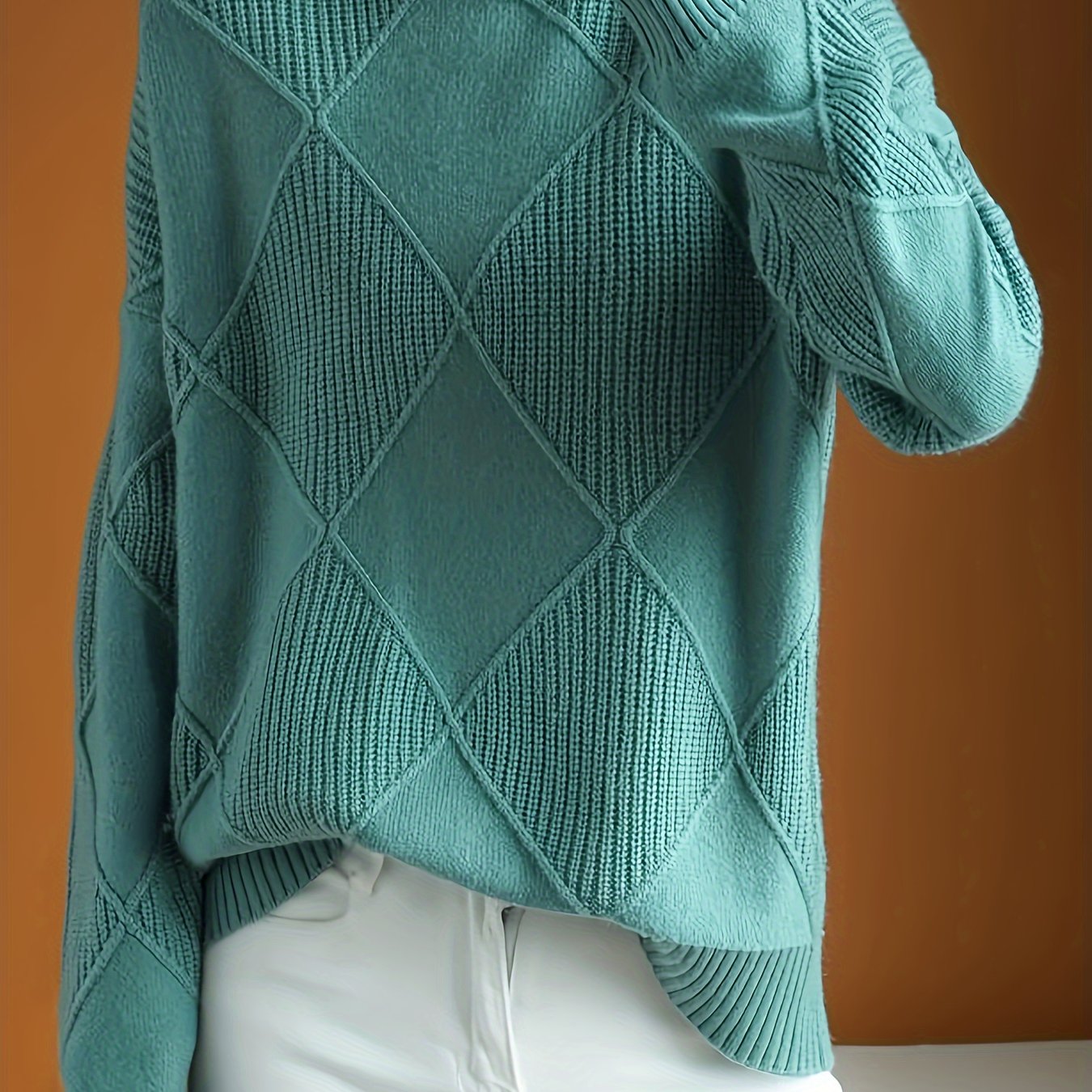 Nora | Soft Geometric Knit