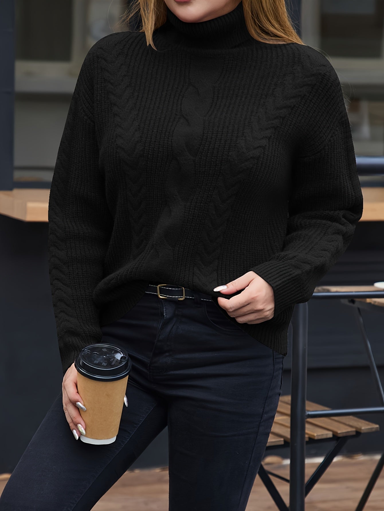Élise | Soft Cable Turtleneck