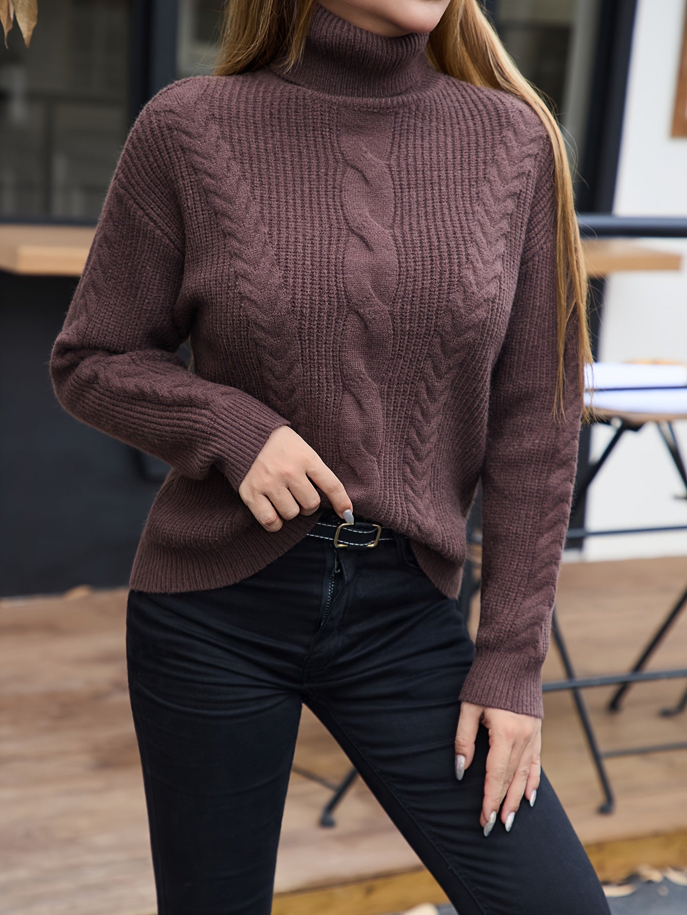 Élise | Soft Cable Turtleneck