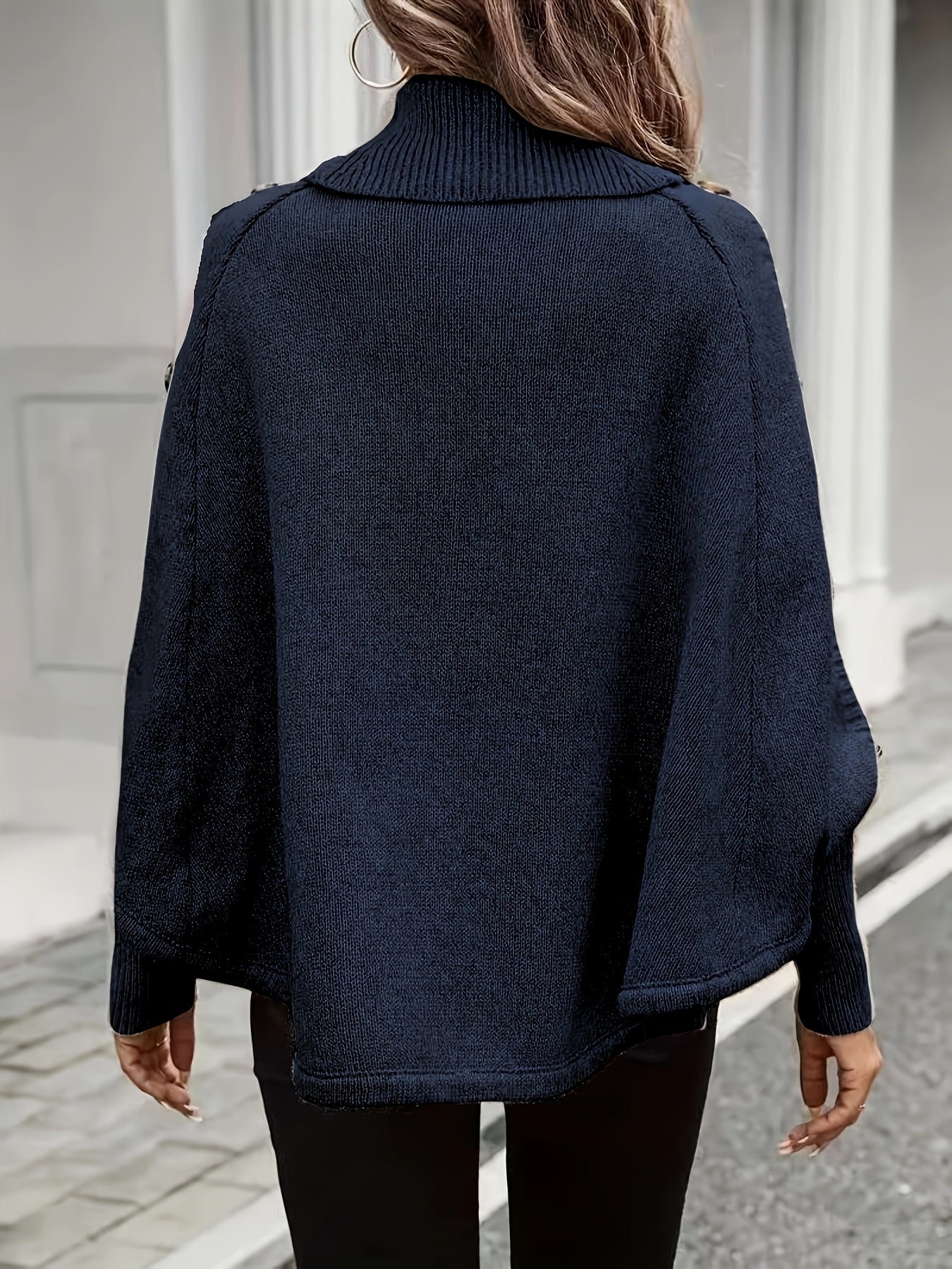 Margaux | Soft Cable Cape Knit