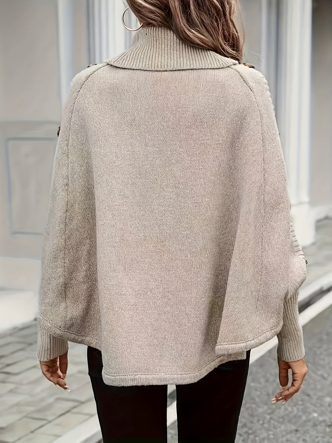 Margaux | Soft Cable Cape Knit
